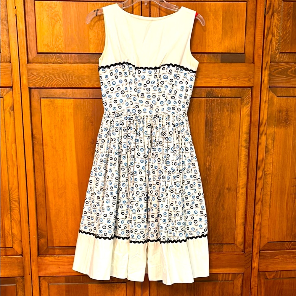 Vintage White and Blue Patterned Cotton Party Dress